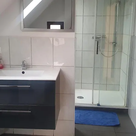 شقة Schoene Monteurwohnung In *