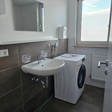 Schoene Monteurwohnung In *